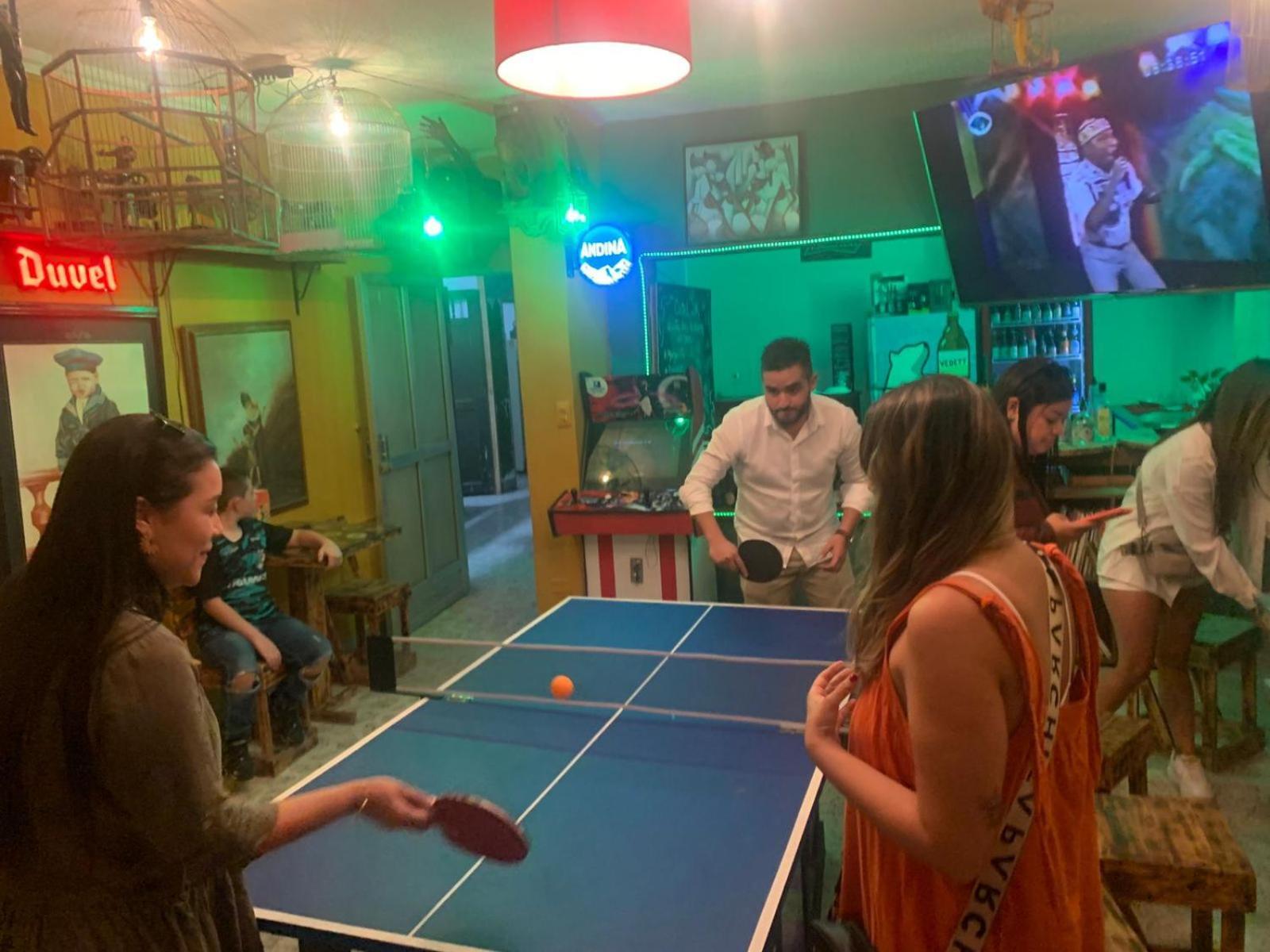 Casa Almarita - Hostal, Bar Y Restaurante Μεντεγίν Εξωτερικό φωτογραφία